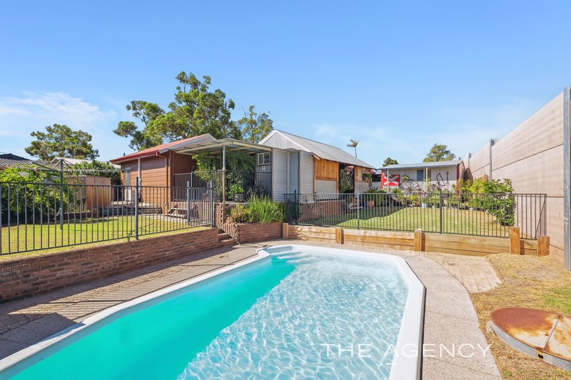 Photo - 128 Partridge Way, Thornlie WA 6108 - Image 2