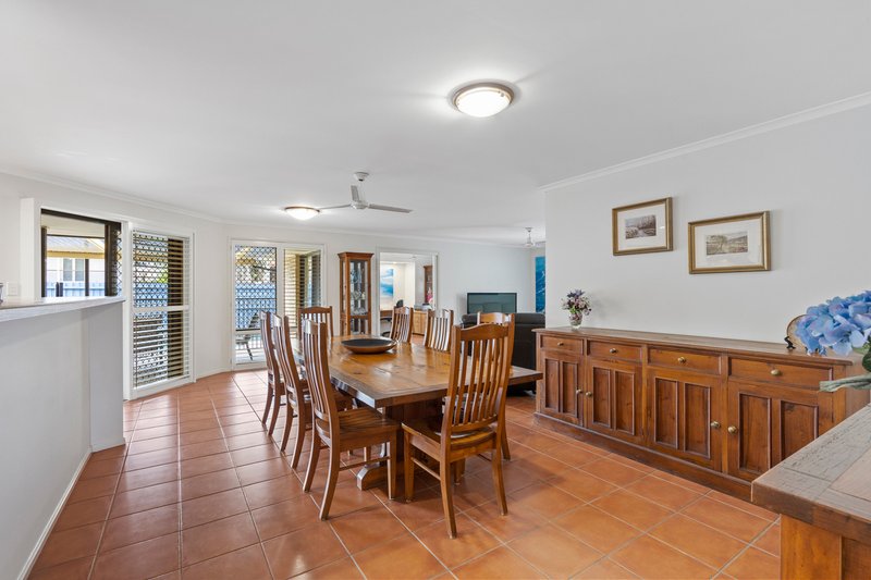 Photo - 128 Petersen Street, Wynnum QLD 4178 - Image 6