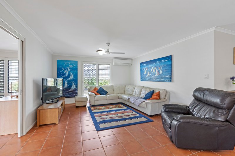 Photo - 128 Petersen Street, Wynnum QLD 4178 - Image 8