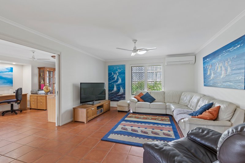 Photo - 128 Petersen Street, Wynnum QLD 4178 - Image 9