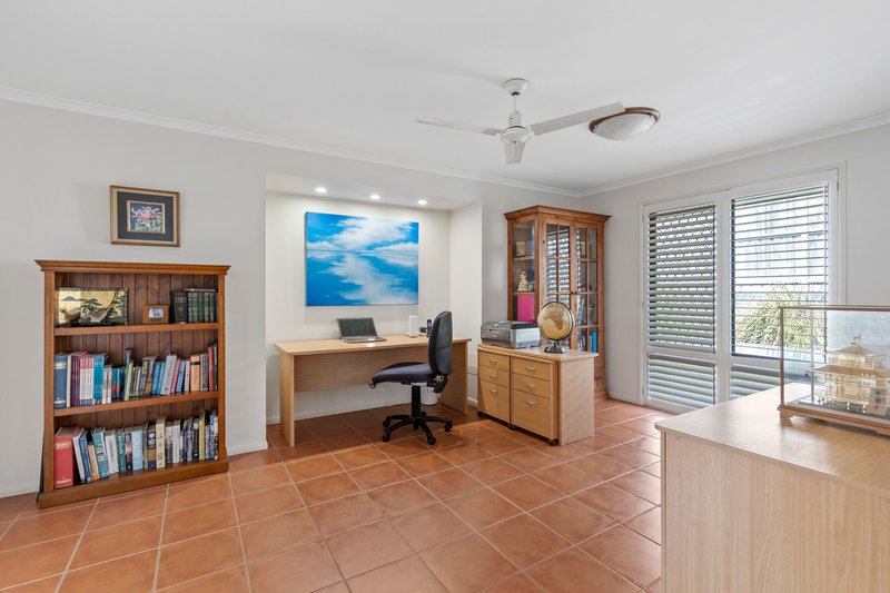 Photo - 128 Petersen Street, Wynnum QLD 4178 - Image 12