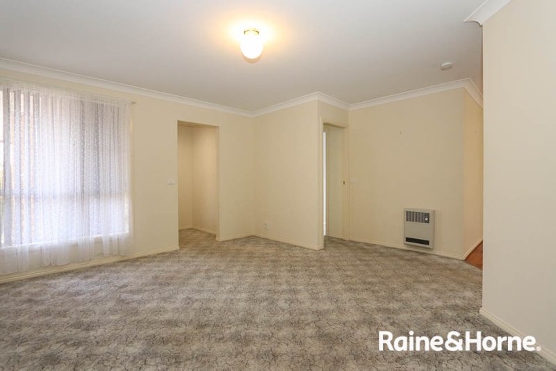 Photo - 1/28 Prospect Street, South Bathurst NSW 2795 - Image 4