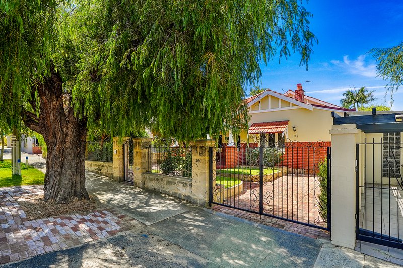 Photo - 128 Shakespeare Street, Mount Hawthorn WA 6016 - Image 2