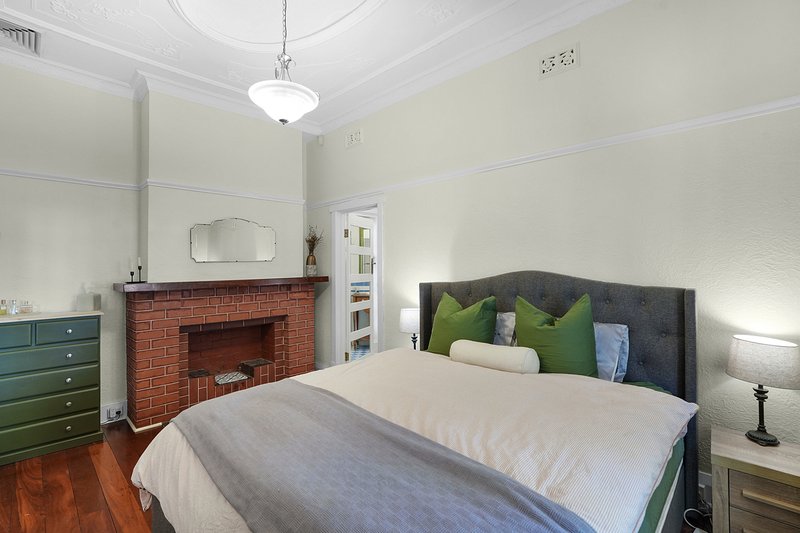 Photo - 128 Shakespeare Street, Mount Hawthorn WA 6016 - Image 5