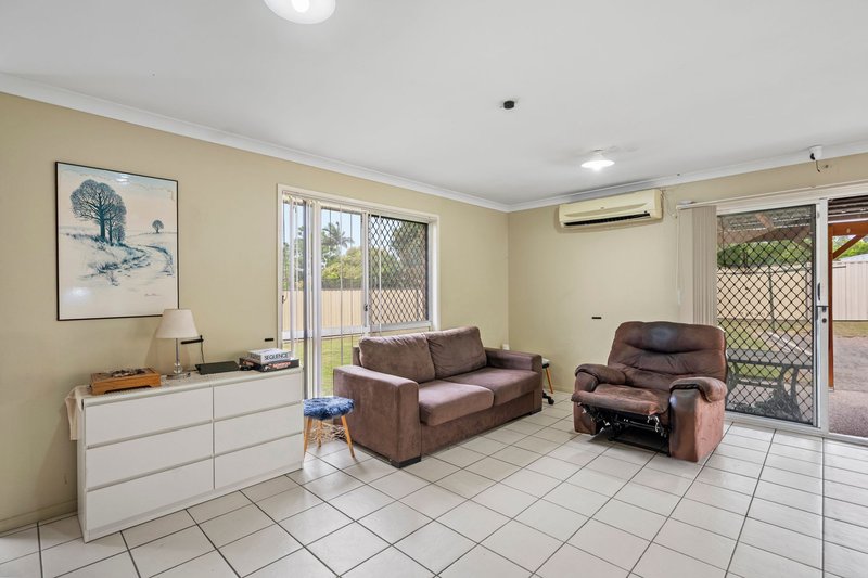 Photo - 128 Short Street, Boronia Heights QLD 4124 - Image 3