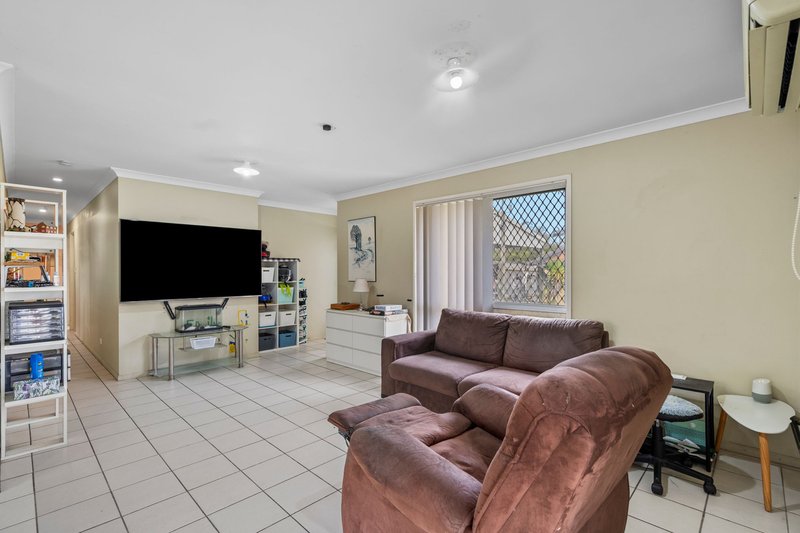Photo - 128 Short Street, Boronia Heights QLD 4124 - Image 4