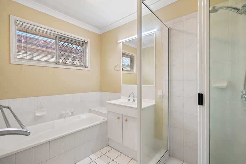 Photo - 128 Short Street, Boronia Heights QLD 4124 - Image 17