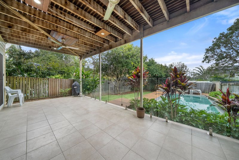 Photo - 128 Shrapnel Road, Cannon Hill QLD 4170 - Image 15