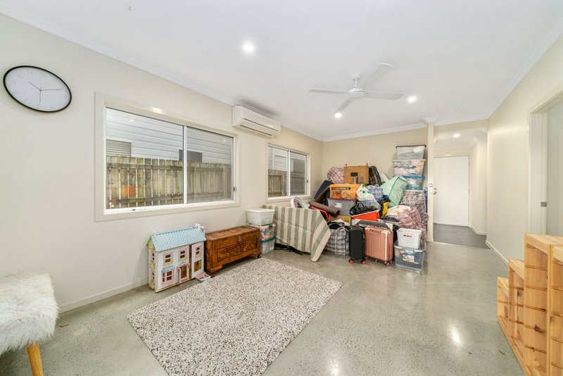 Photo - 128 Shrapnel Road, Cannon Hill QLD 4170 - Image 16