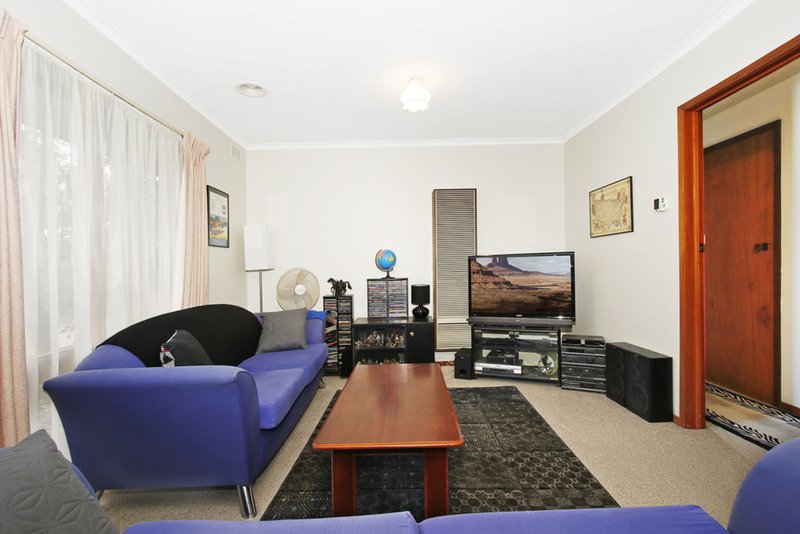 Photo - 1/28 Smythe Street, Benalla VIC 3672 - Image 4