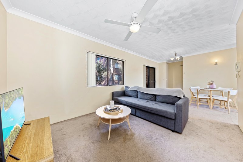 Photo - 1/28 Sorrell Street, North Parramatta NSW 2151 - Image 8