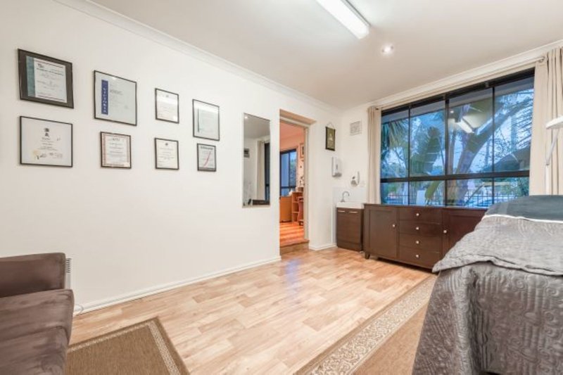 Photo - 1/28 Stymie Street, Kingsbury VIC 3083 - Image 10