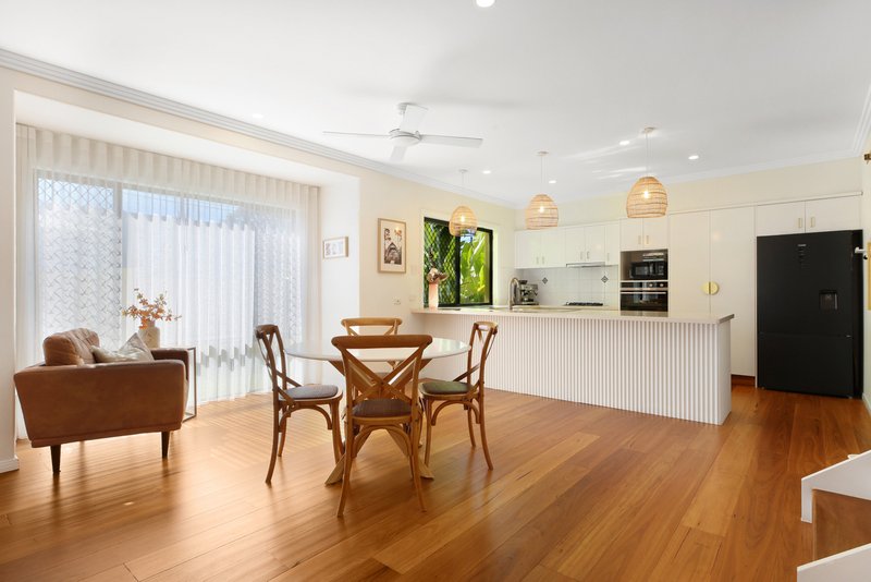 Photo - 1/28 Twenty Third Avenue, Palm Beach QLD 4221 - Image 9