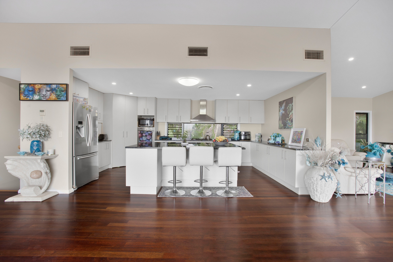 5-bedroom house at 128 Valdora Road, Valdora, QLD 4561, , Queensland