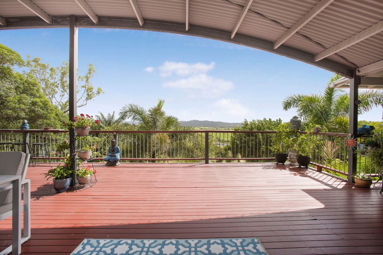 5-bedroom house at 128 Valdora Road, Valdora, QLD 4561, , Queensland