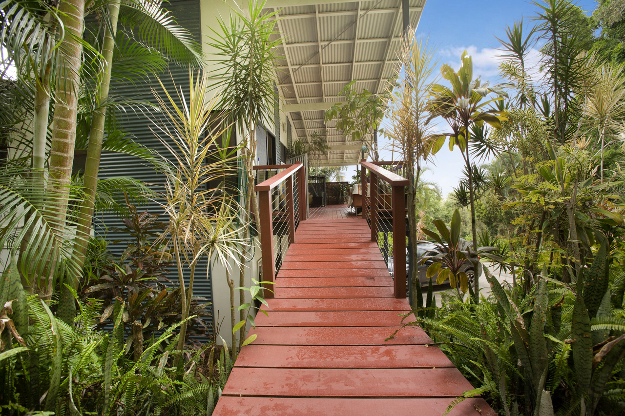 5-bedroom house at 128 Valdora Road, Valdora, QLD 4561, , Queensland