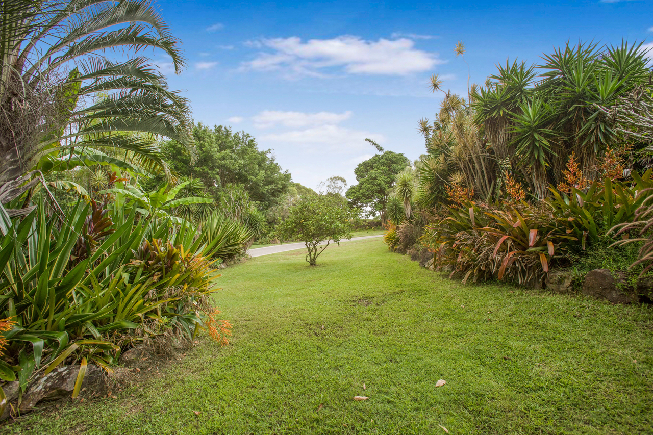 5-bedroom house at 128 Valdora Road, Valdora, QLD 4561, , Queensland