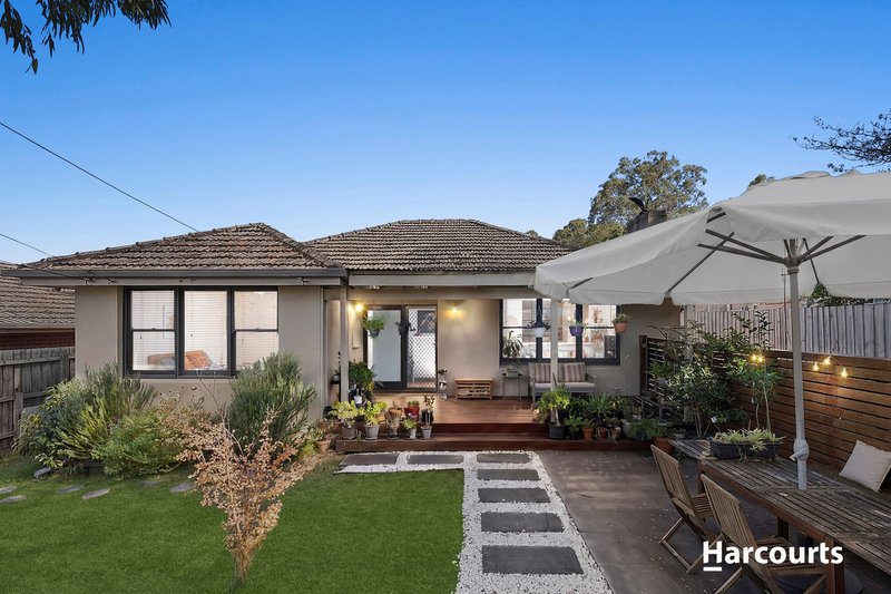 Photo - 1/28 Walwa Street, Mitcham VIC 3132 - Image 1