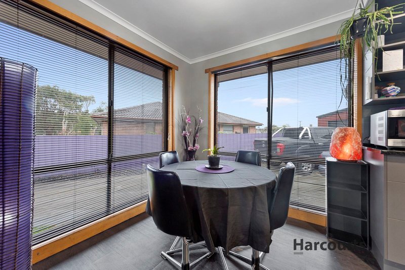 Photo - 128 Watkinson Street, Devonport TAS 7310 - Image 5