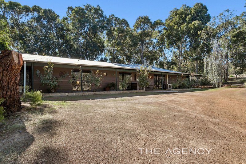 Photo - 128 Wattle Way, Morangup WA 6083 - Image 2