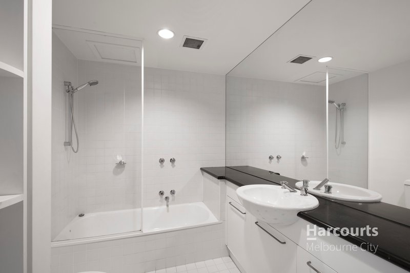 Photo - 12/8 Wellington Crescent, East Melbourne VIC 3002 - Image 10