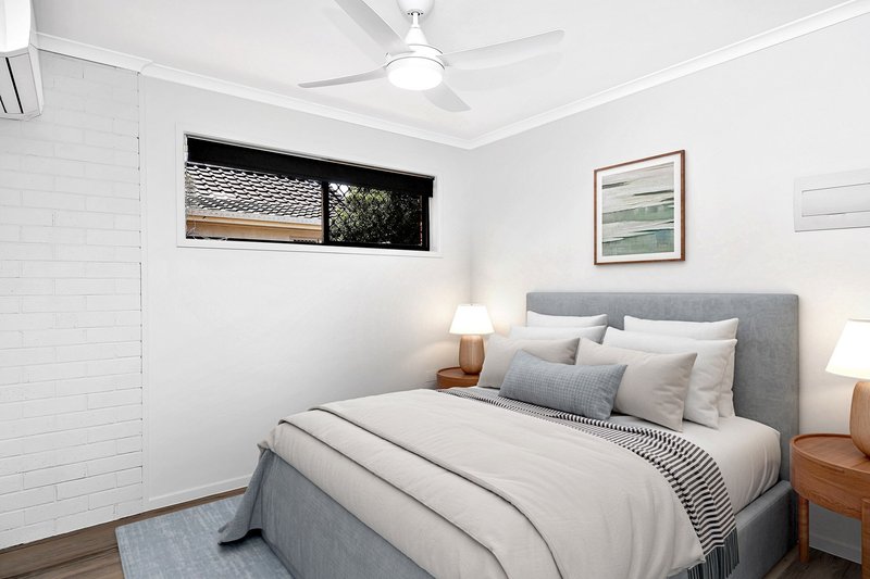 Photo - 1/28 William Street, Urangan QLD 4655 - Image 12