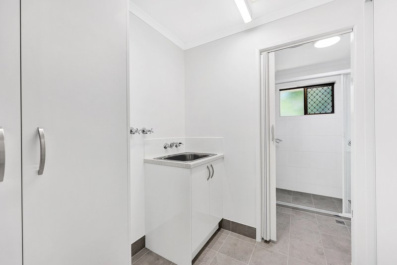 Photo - 1/28 William Street, Urangan QLD 4655 - Image 15