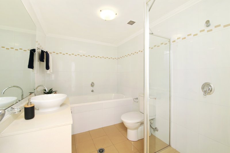 Photo - 12/80 Bonar Street, Wolli Creek NSW 2205 - Image 6