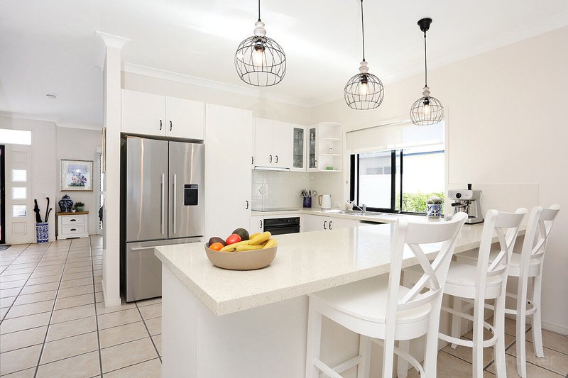 Photo - 1/281 Bayview Street, Hollywell QLD 4216 - Image 3