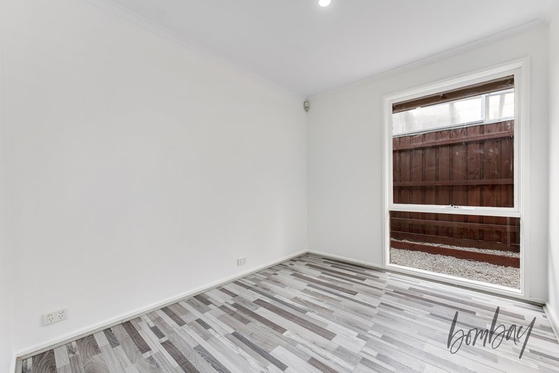 Photo - 12/81 Rufus Street, Epping VIC 3076 - Image 11