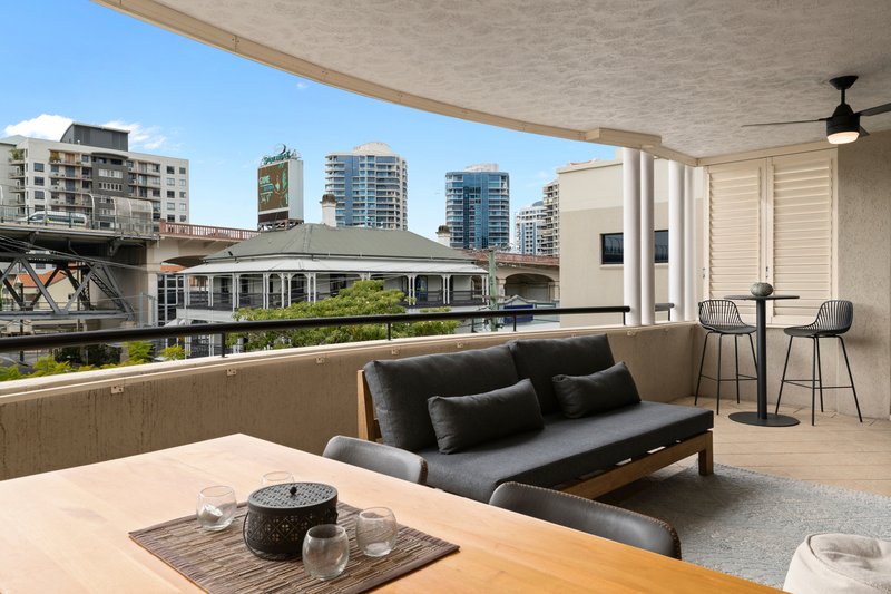 Photo - 128/193 Main Street, Kangaroo Point QLD 4169 - Image 8