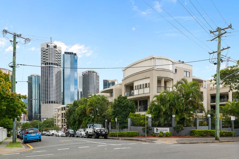 Photo - 128/193 Main Street, Kangaroo Point QLD 4169 - Image 16