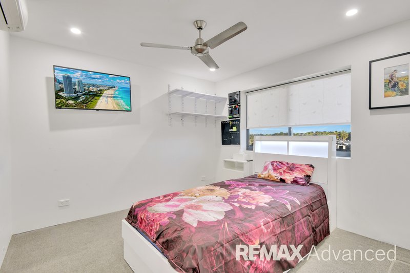 Photo - 128/3-5 Spinnaker Drive, Sandstone Point QLD 4511 - Image 6