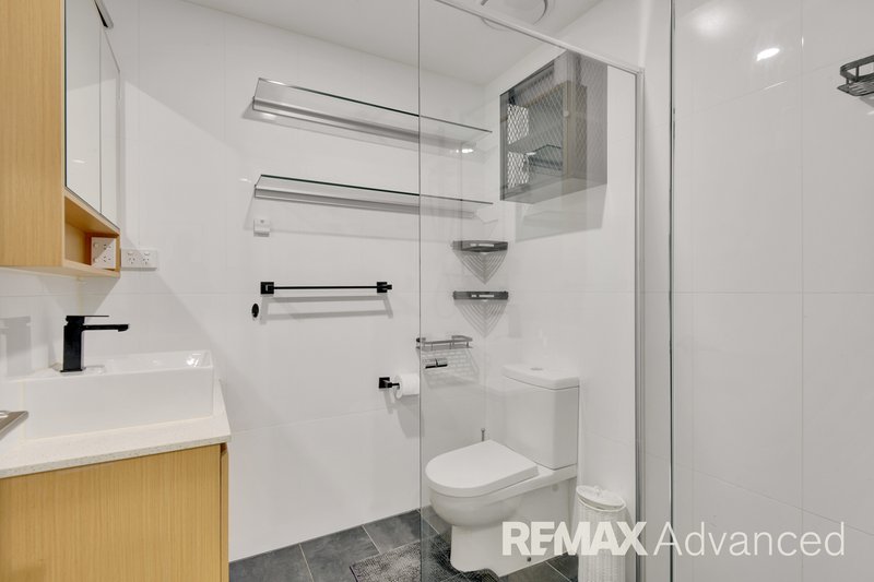 Photo - 128/3-5 Spinnaker Drive, Sandstone Point QLD 4511 - Image 7