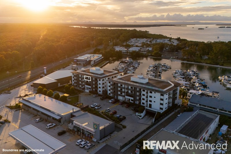 Photo - 128/3-5 Spinnaker Drive, Sandstone Point QLD 4511 - Image 10