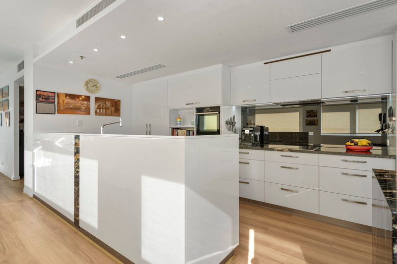 Photo - 128/37 Harbour Road, Hamilton QLD 4007 - Image 17