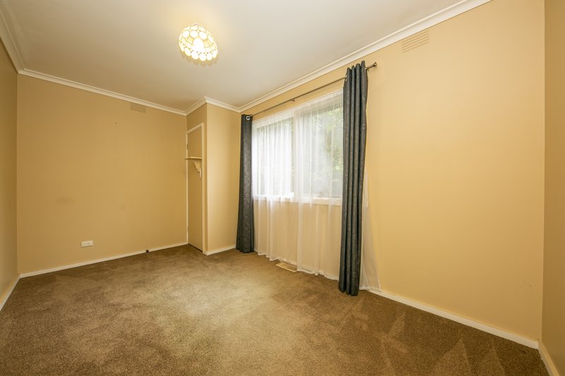 Photo - 1/285 Blackburn Road, Doncaster East VIC 3109 - Image 7