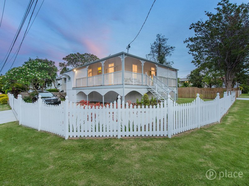 Photo - 1285 Stanley Street East , Norman Park QLD 4170 - Image 2