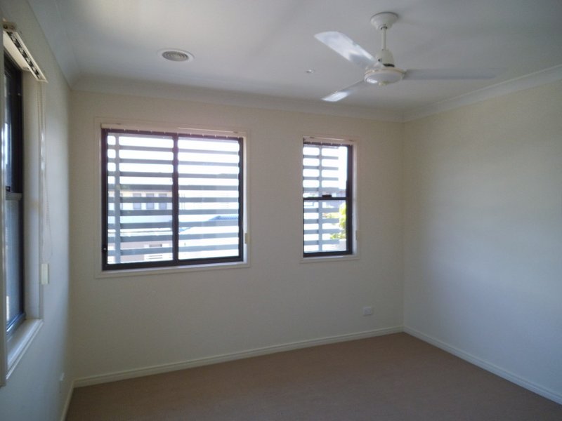 Photo - 128/66 Heathwood Drive, Upper Coomera QLD 4209 - Image 9