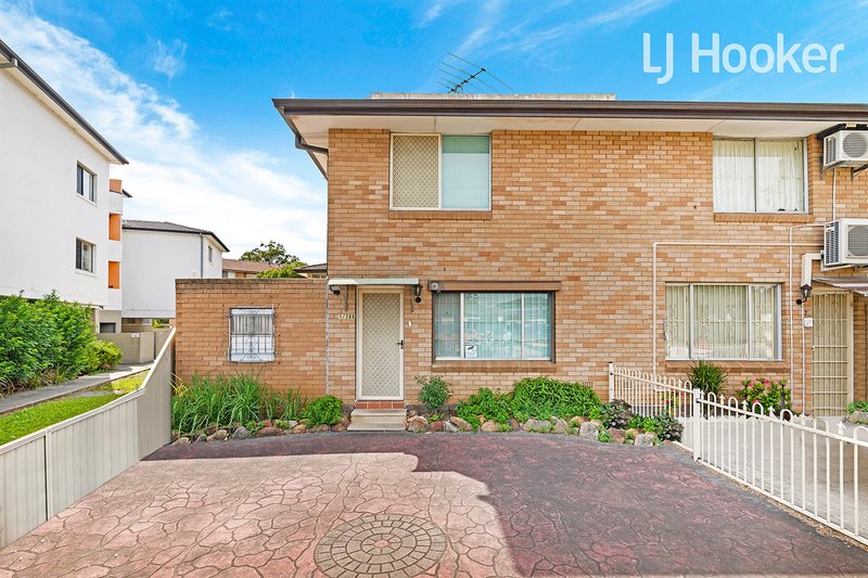 1/288 Sackville Street, Canley Vale NSW 2166