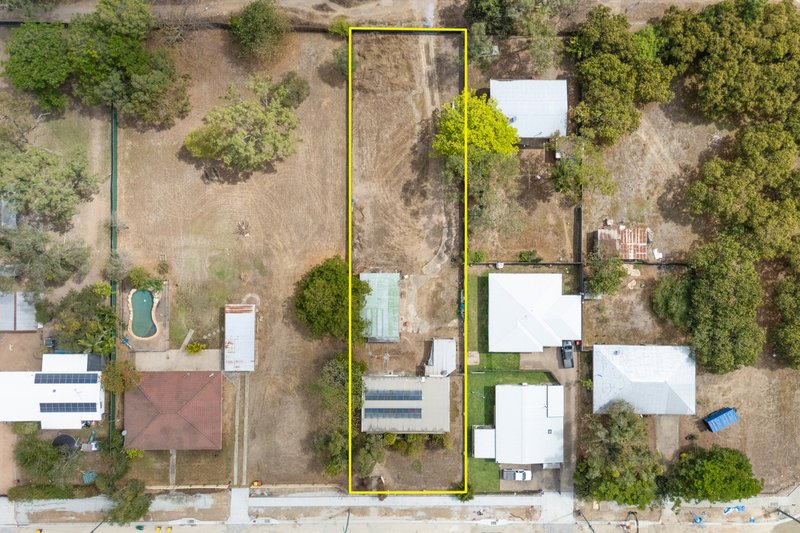 Photo - 1289 Riverway Drive, Kelso QLD 4815 - Image 1