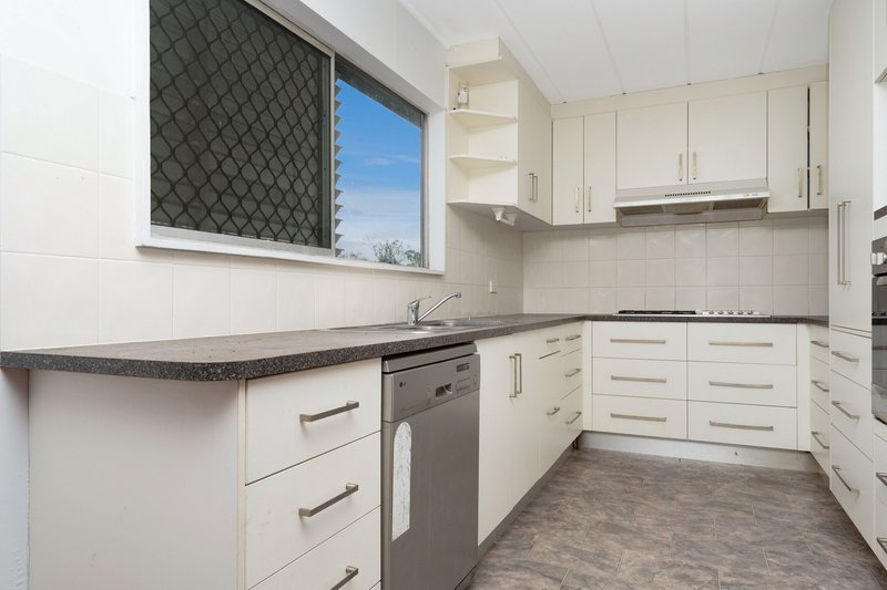 Photo - 1289 Riverway Drive, Kelso QLD 4815 - Image 5