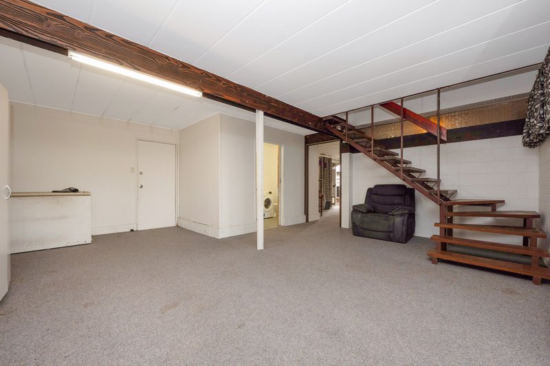 Photo - 1289 Riverway Drive, Kelso QLD 4815 - Image 10