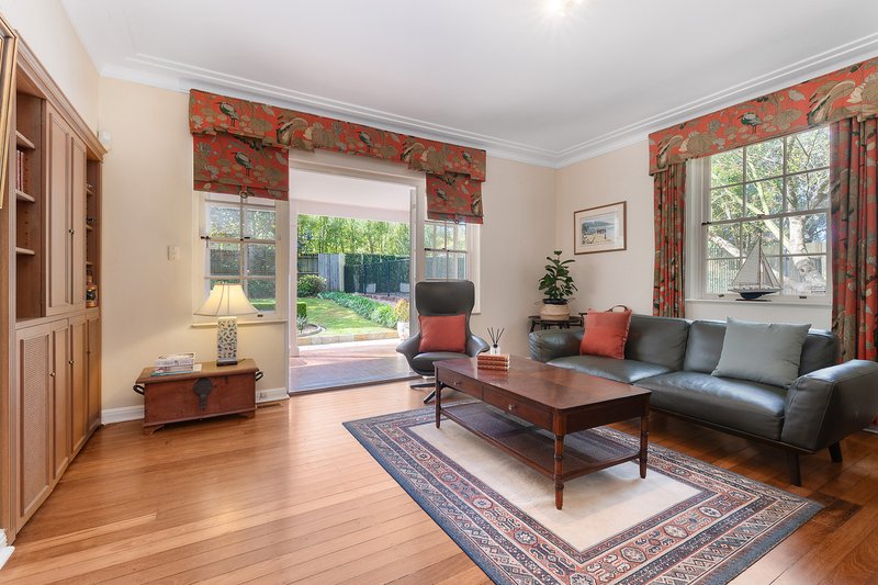 Photo - 128a Burns Road, Wahroonga NSW 2076 - Image 7