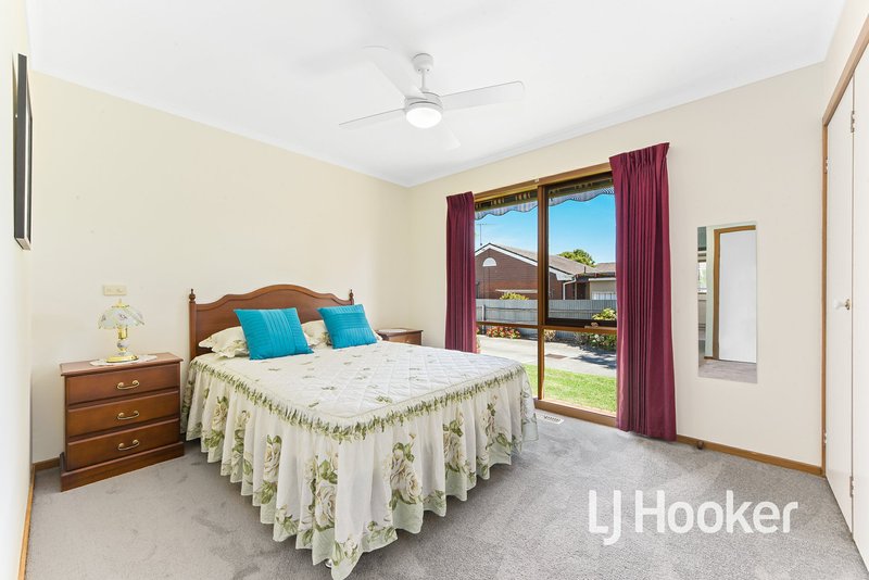 Photo - 1/28A Henry Street, Pakenham VIC 3810 - Image 8