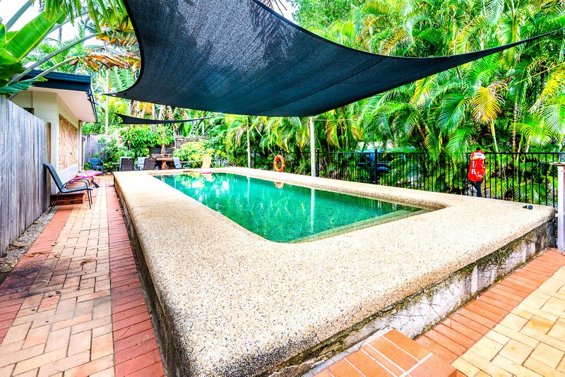 Photo - 12/9-11 Amphora St , Palm Cove QLD 4879 - Image 10