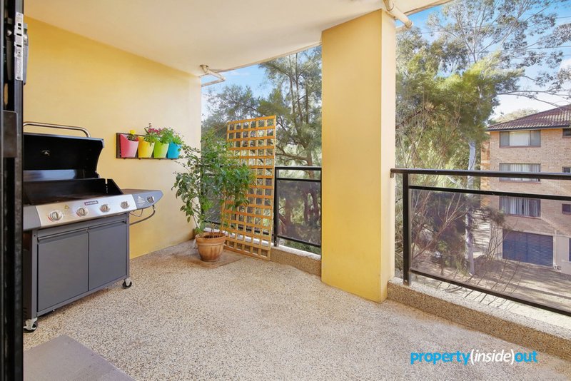 Photo - 12/9-13 Griffiths Street, Blacktown NSW 2148 - Image 5