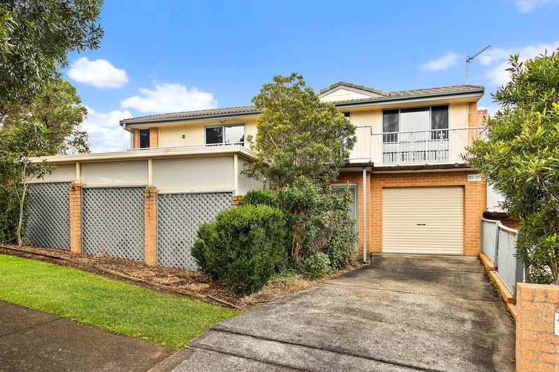 Photo - 1/29-31 Parma Way, Blackbutt NSW 2529 - Image 1