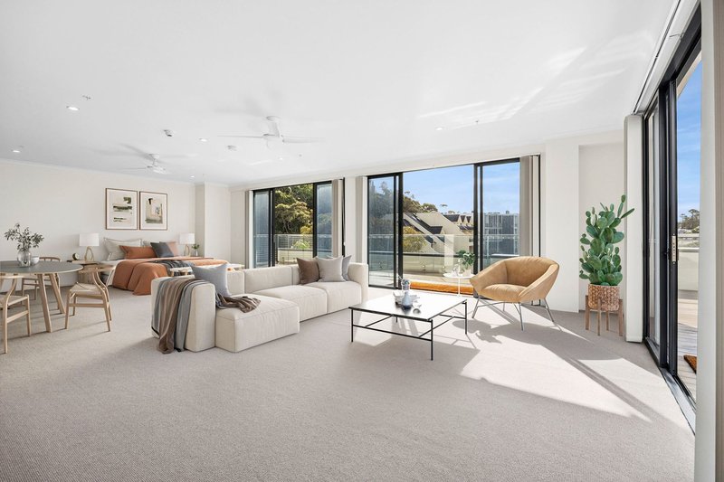 Photo - 1/29-33 Pittwater Road, Manly NSW 2095 - Image 1