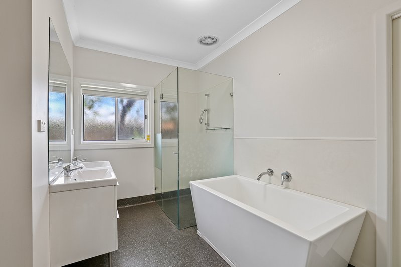 Photo - 1/29 Abeckett Road, Bunyip VIC 3815 - Image 12